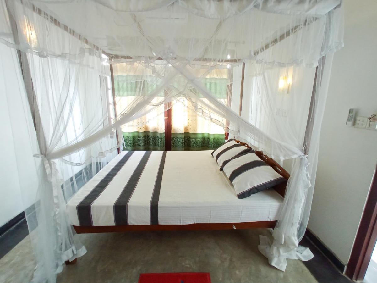 Bluebell Guest House Unawatuna Eksteriør bilde